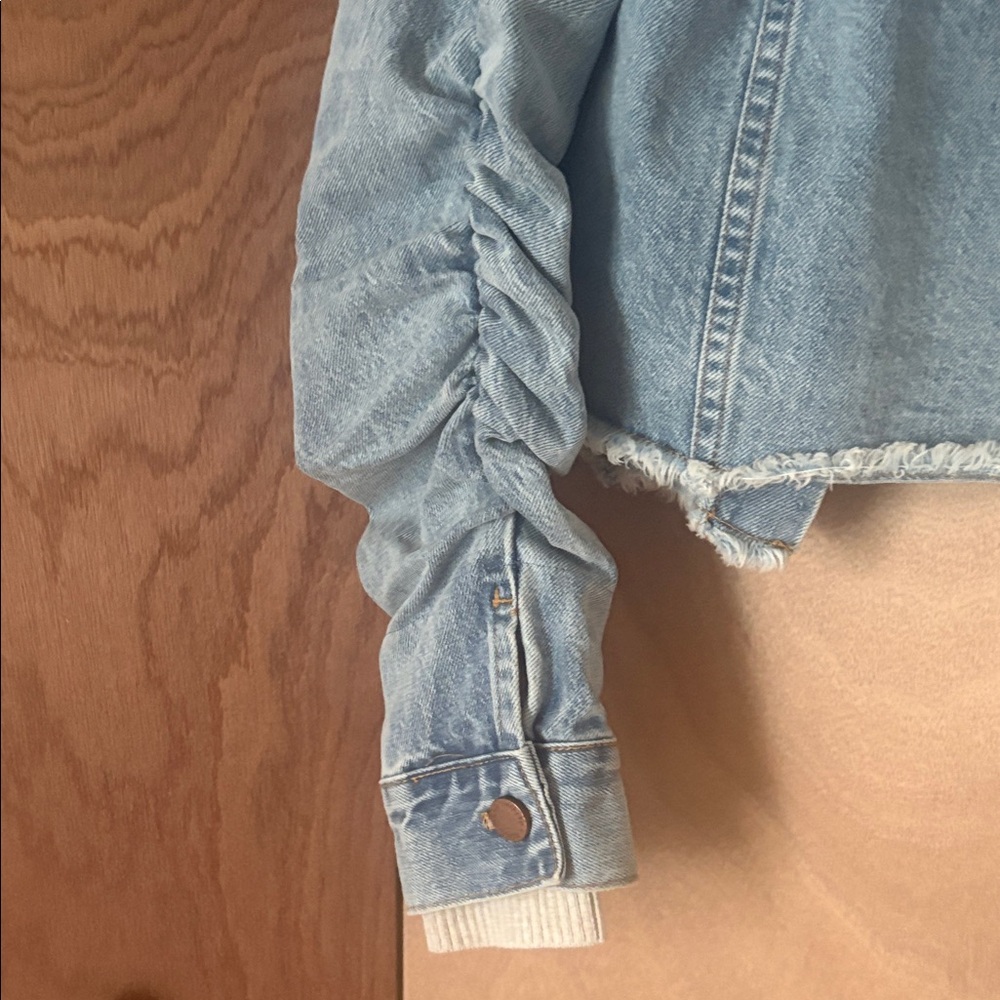 Alice + Olivia Light Wash Cropped Denim Jacket with Hood - Picture 5 of 6